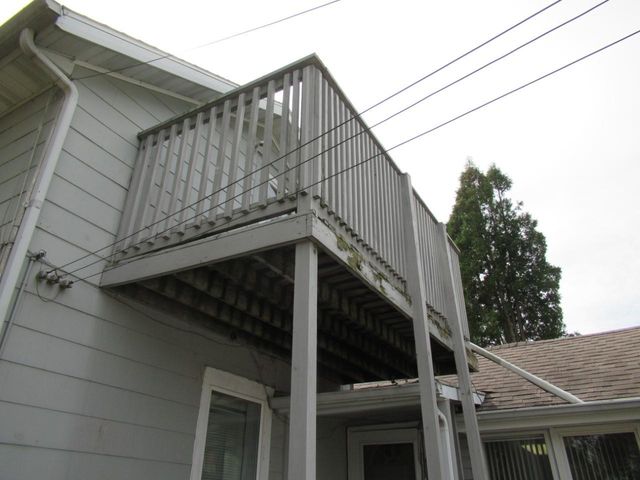 1122 Grand Avenue, Janesville, WI 53546