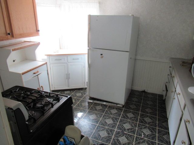 1122 Grand Avenue, Janesville, WI 53546