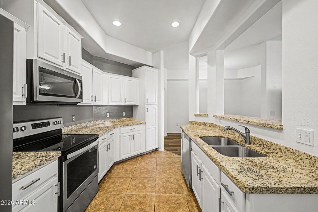 14575 W MOUNTAIN VIEW Boulevard 12301, Surprise, AZ 85374 — photo 5