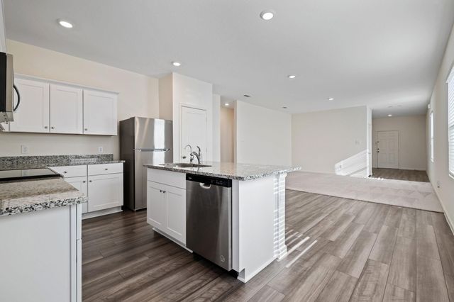 614 Edge Lake Court, Conroe, TX 77316