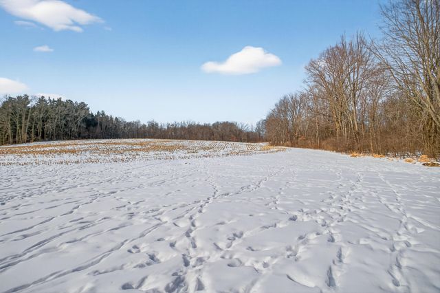 2770 N Dearing Road, Parma Twp, MI 49269