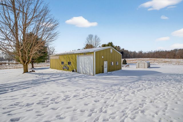 2770 N Dearing Road, Parma Twp, MI 49269
