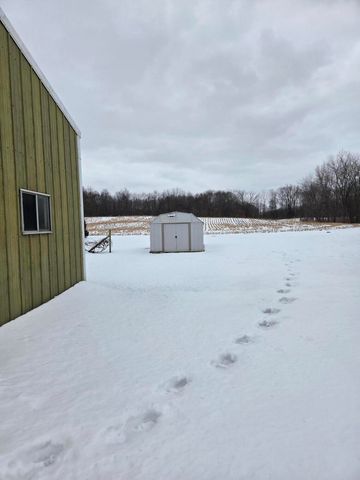 2770 N Dearing Road, Parma Twp, MI 49269