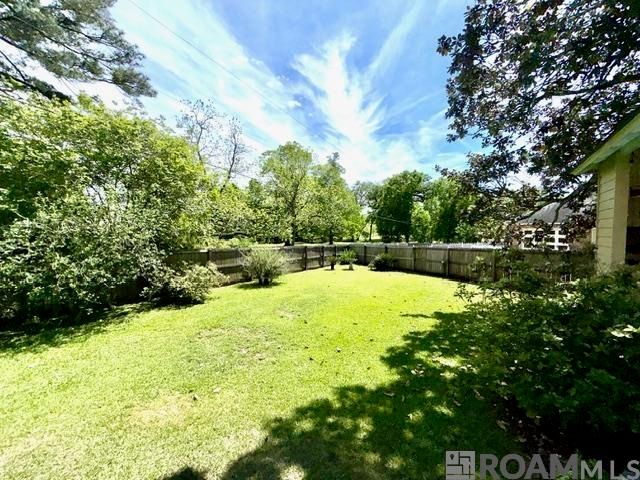 16756 Amberwood Dr, Saint George, LA 70810