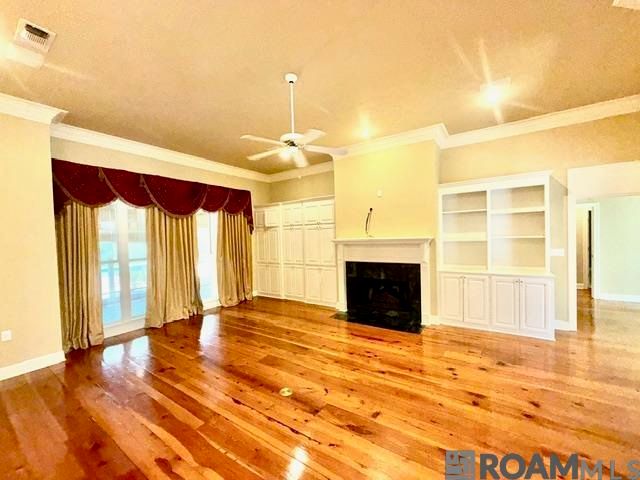 16756 Amberwood Dr, Saint George, LA 70810