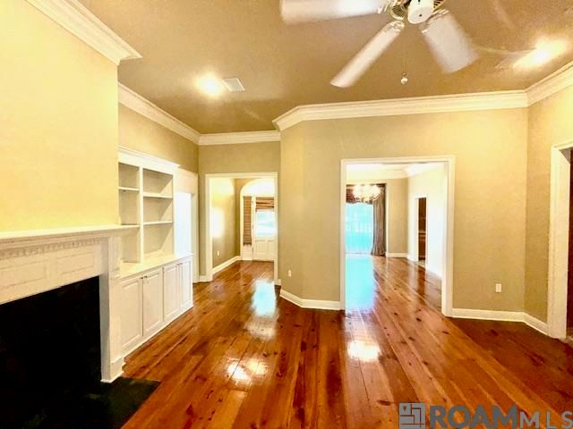 16756 Amberwood Dr, Saint George, LA 70810