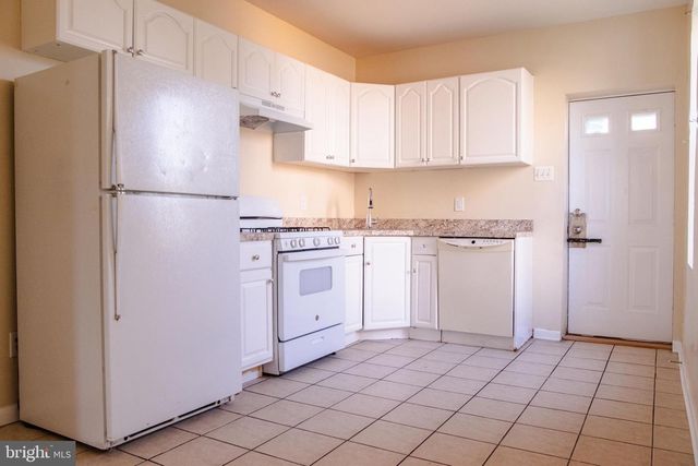 1525 FEDERAL ST, Camden, NJ 08105