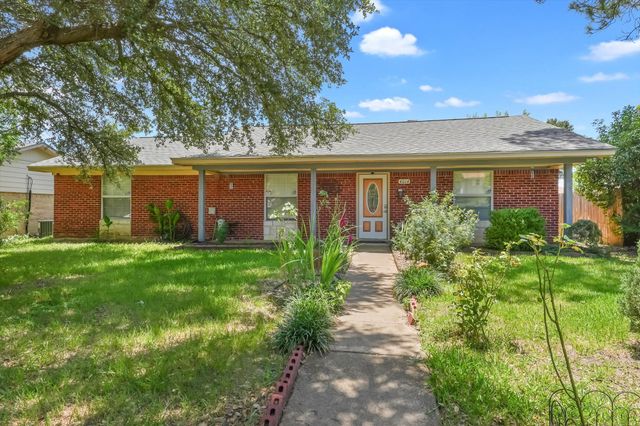 4014 W Rochelle Road, Irving, TX 75062