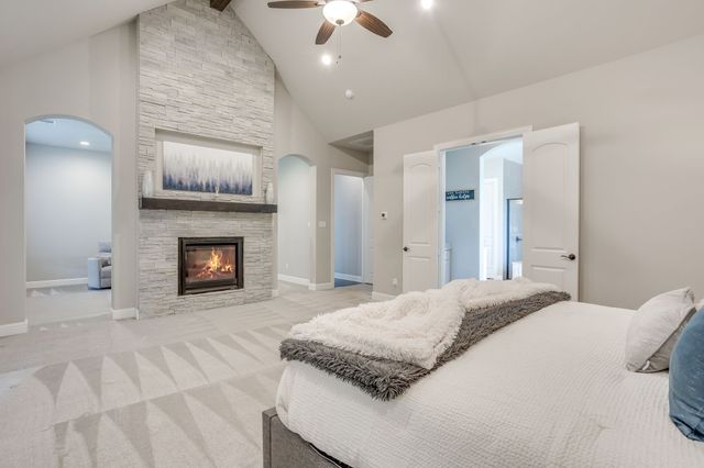 651 Bandera Drive, Waxahachie, TX 75167