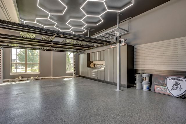 651 Bandera Drive, Waxahachie, TX 75167