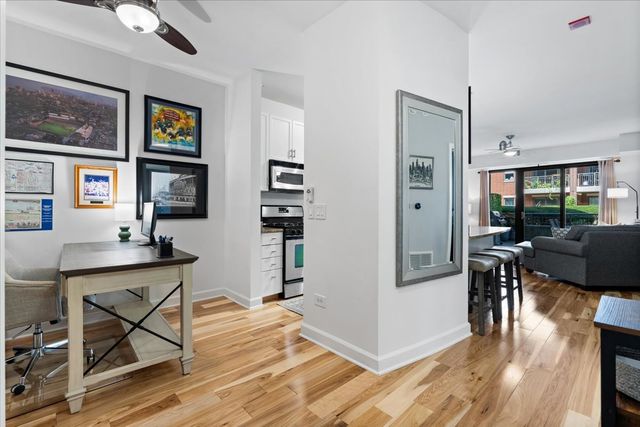 1155 S STATE Street 401, Chicago, IL 60605