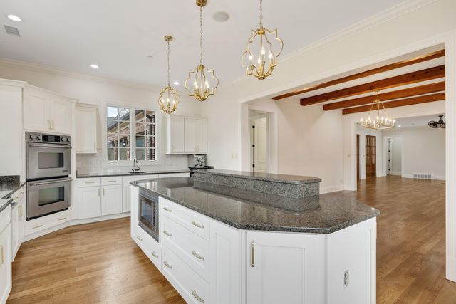 1253 BRAYSHORE DR, Collierville, TN 38017