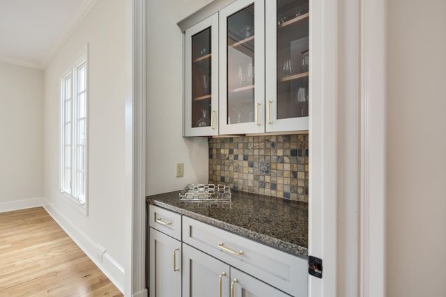 1253 BRAYSHORE DR, Collierville, TN 38017