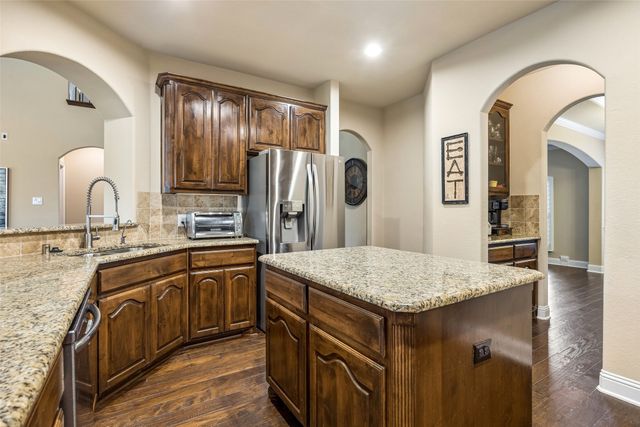 625 Southwestern Drive, Rockwall, TX 75087