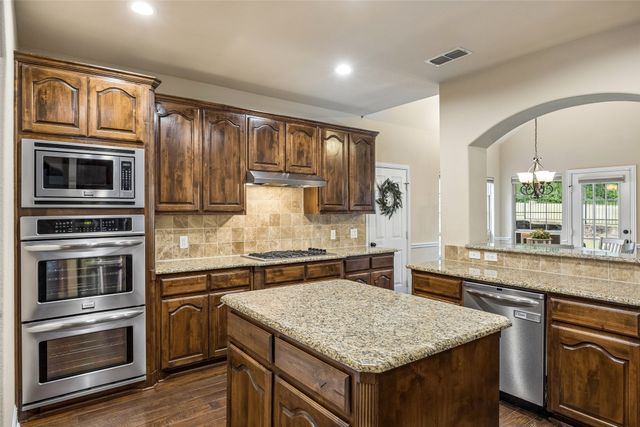 625 Southwestern Drive, Rockwall, TX 75087
