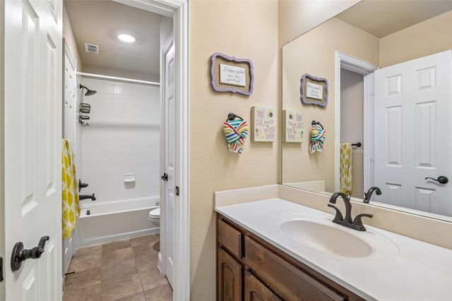625 Southwestern Drive, Rockwall, TX 75087
