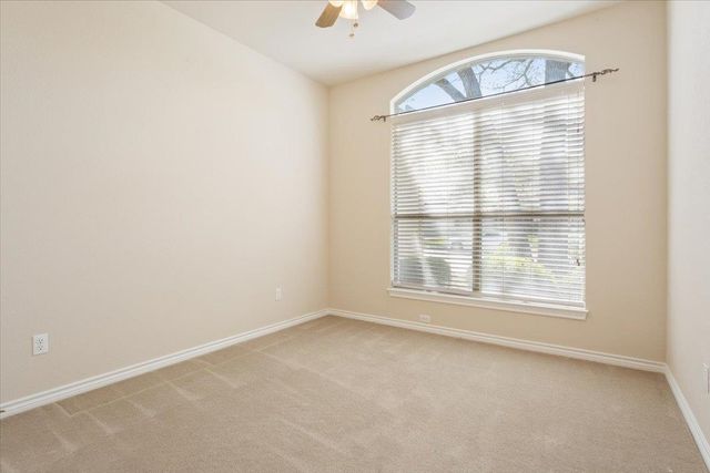 909 Big Thicket ST, Georgetown, TX 78633