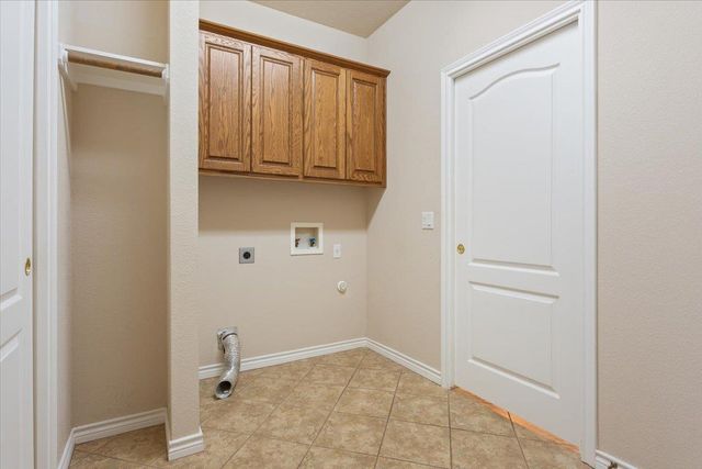 909 Big Thicket ST, Georgetown, TX 78633