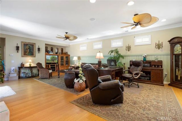 230 Eagle Lane, Hemet, CA 92545