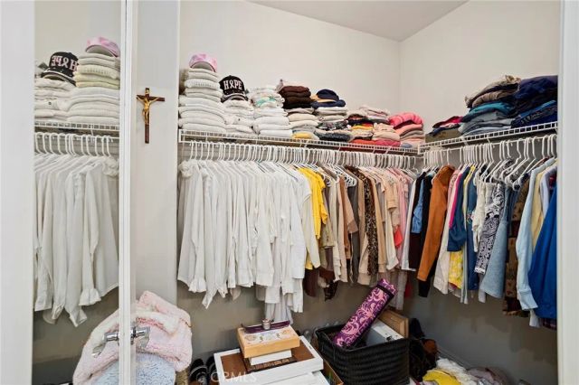 230 Eagle Lane, Hemet, CA 92545