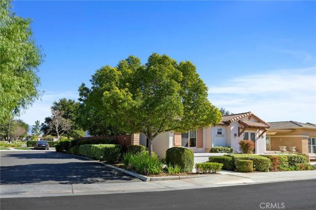 230 Eagle Lane, Hemet, CA 92545