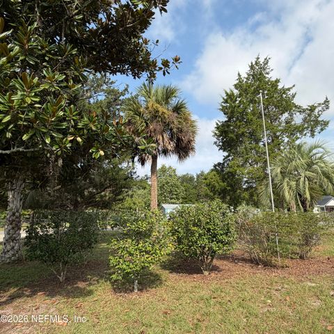 304 DAWN Avenue, Interlachen, FL 32148