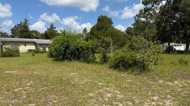 304 DAWN Avenue, Interlachen, FL 32148