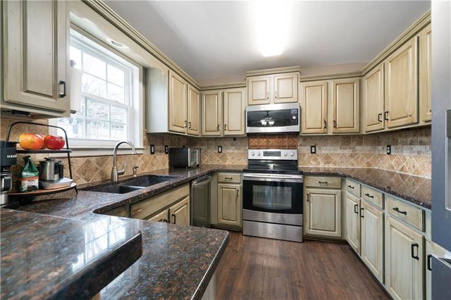 372 Jake Whorton SE Road, Silver Creek, GA 30173