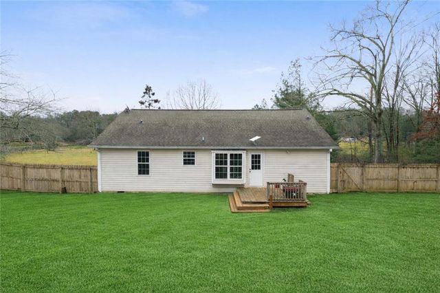 372 Jake Whorton SE Road, Silver Creek, GA 30173