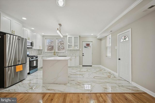 6866 N 19TH ST, Philadelphia, PA 19126