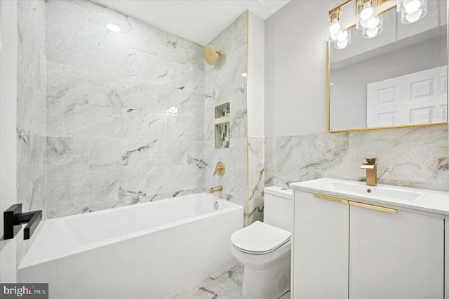 6866 N 19TH ST, Philadelphia, PA 19126