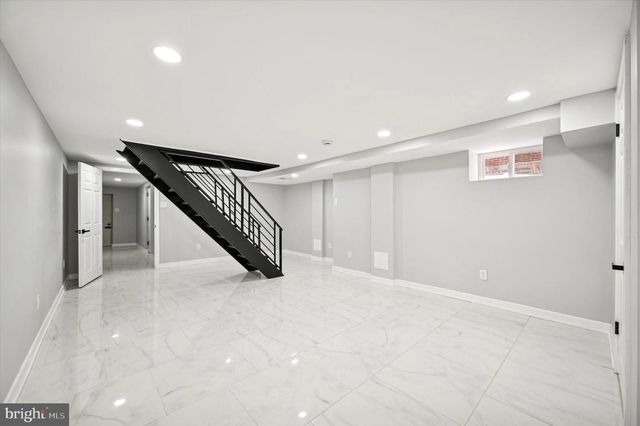 6866 N 19TH ST, Philadelphia, PA 19126