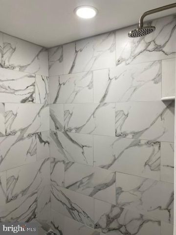 6866 N 19TH ST, Philadelphia, PA 19126