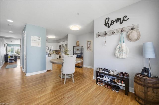 320 Sandbridge Rd Apt 305, Virginia Beach, VA 23456