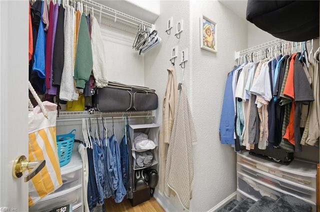 320 Sandbridge Rd Apt 305, Virginia Beach, VA 23456