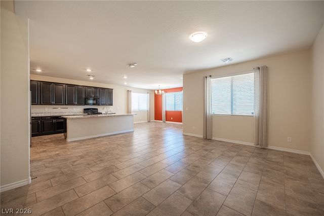 4136 Midnight Crest Avenue, North Las Vegas, NV 89031