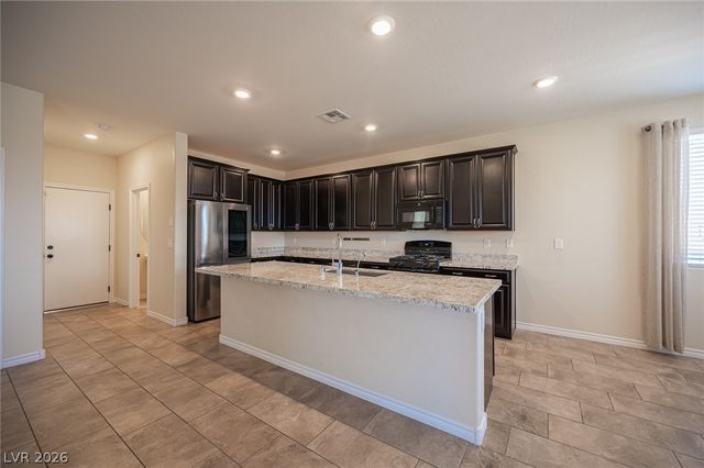 4136 Midnight Crest Avenue, North Las Vegas, NV 89031