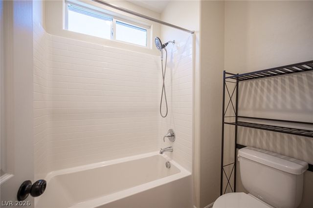 4136 Midnight Crest Avenue, North Las Vegas, NV 89031