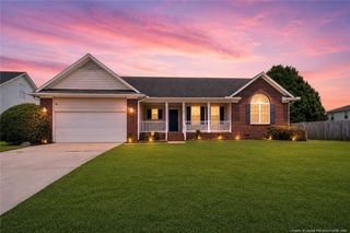 4122 Edward E Maynor Drive, Hope Mills, NC 28348