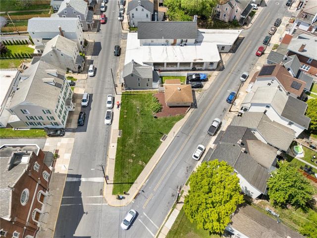 115 2nd Street, Catasauqua Boro, PA 18032