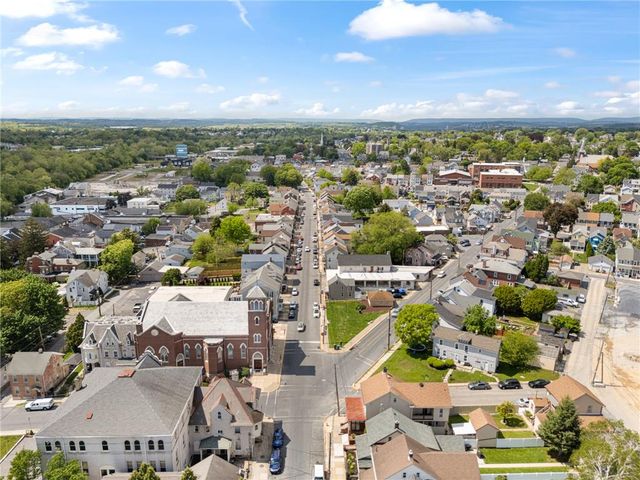 115 2nd Street, Catasauqua Boro, PA 18032
