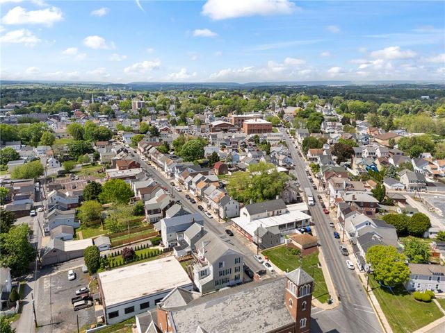115 2nd Street, Catasauqua Boro, PA 18032