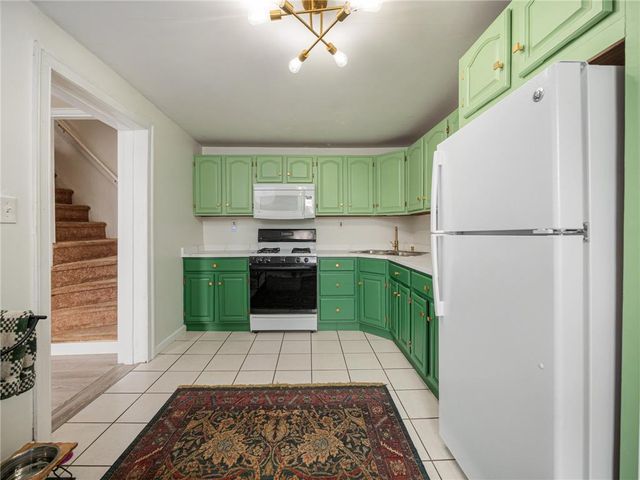 115 2nd Street, Catasauqua Boro, PA 18032