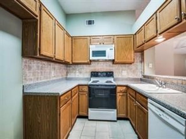 524 Grace, Coppell, TX 75019