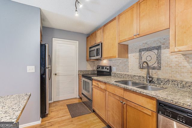 2657 Lenox Road NE 38, Atlanta, GA 30324