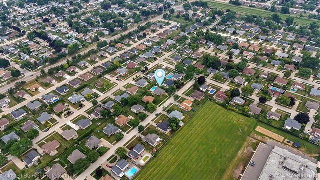 36544 Thomas Drive, Sterling Heights, MI 48312