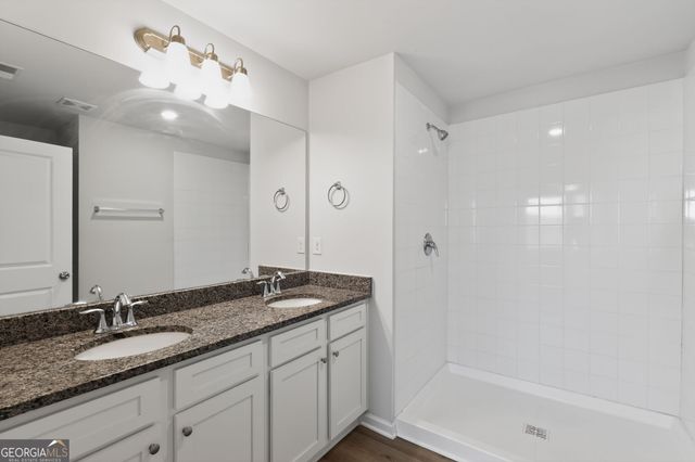 110 Village Green Drive NW, Adairsville, GA 30103