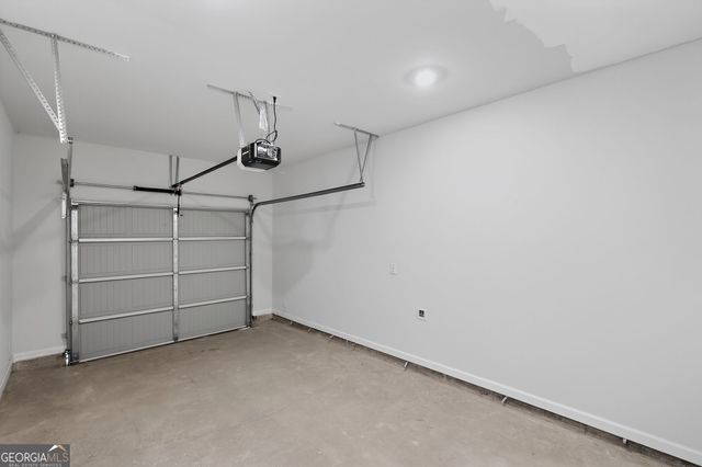 110 Village Green Drive NW, Adairsville, GA 30103