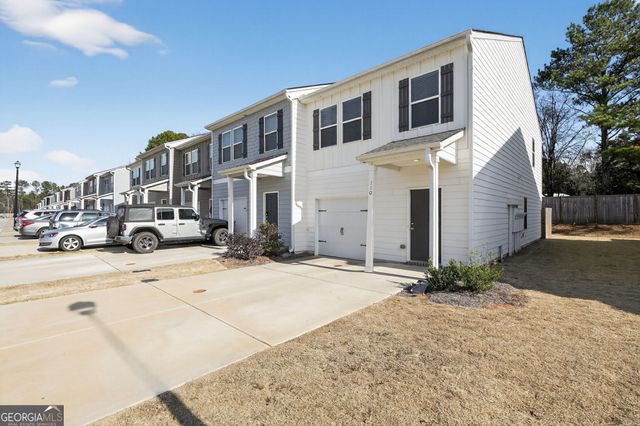 110 Village Green Drive NW, Adairsville, GA 30103