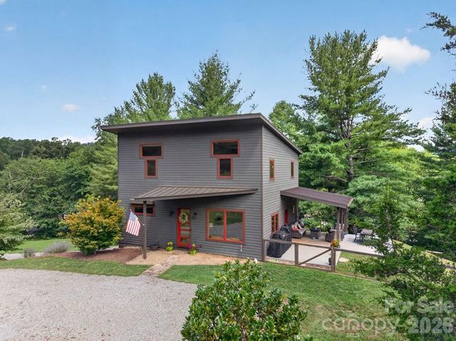 208 Gravely Branch Road, Fletcher, NC 28732